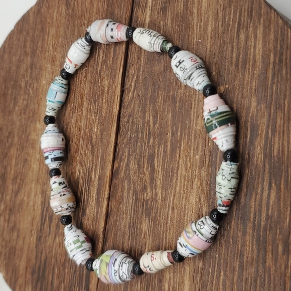 Chinese paper lantern bracelet B2508 - Picture 1 of 2